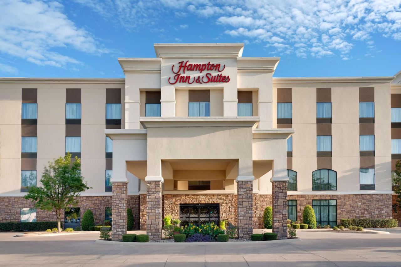 Hampton Inn & Suites Ft Worth-Burleson Exterior photo